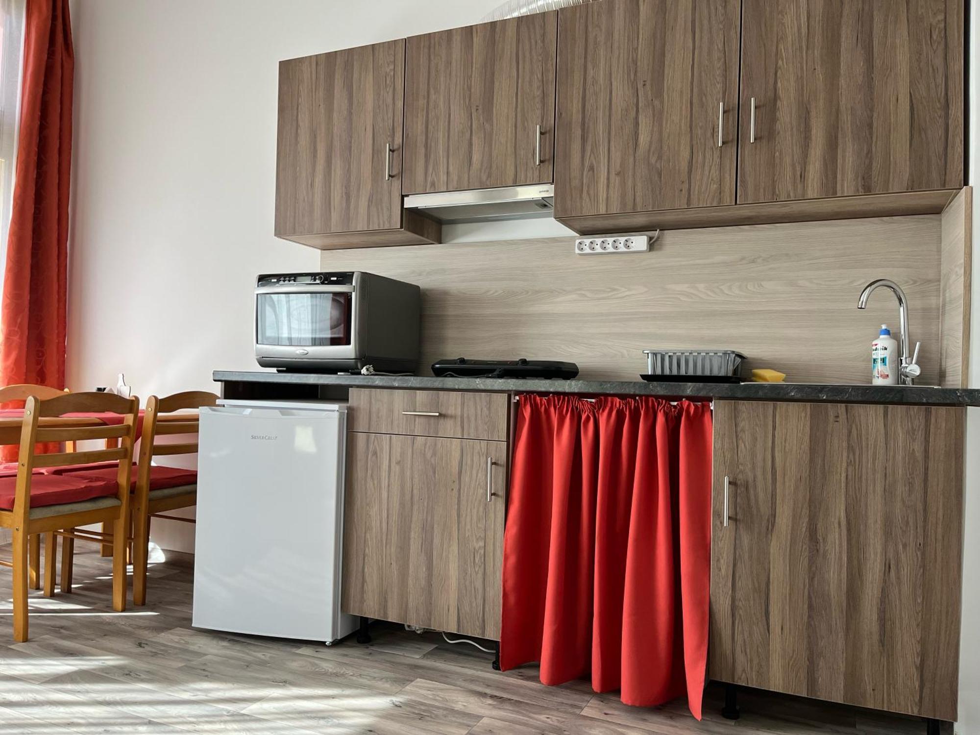 Centr00M Apartman Dunafoldvar 外观 照片